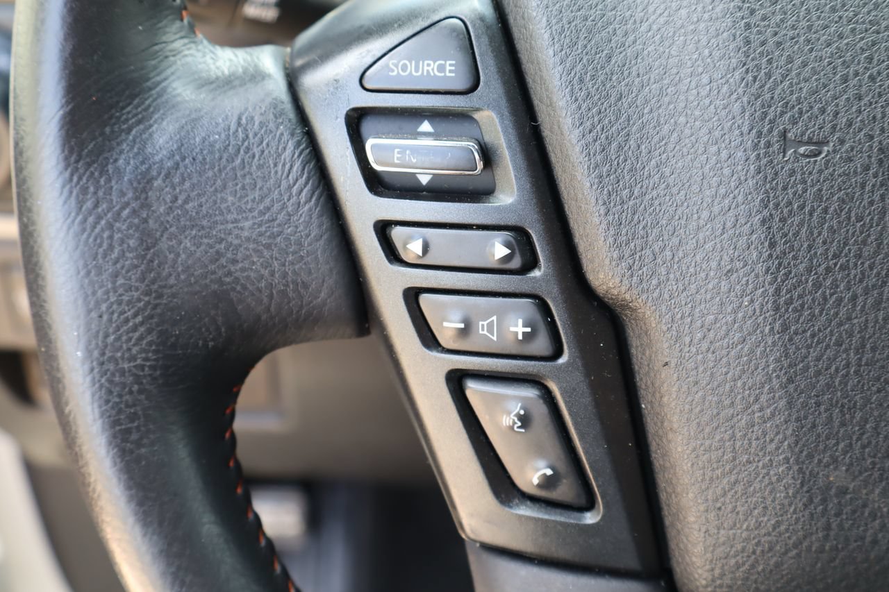 Used 2024 Nissan Titan PRO-4X w/ Pro-4x Convenience Package AWD/4WD image 13