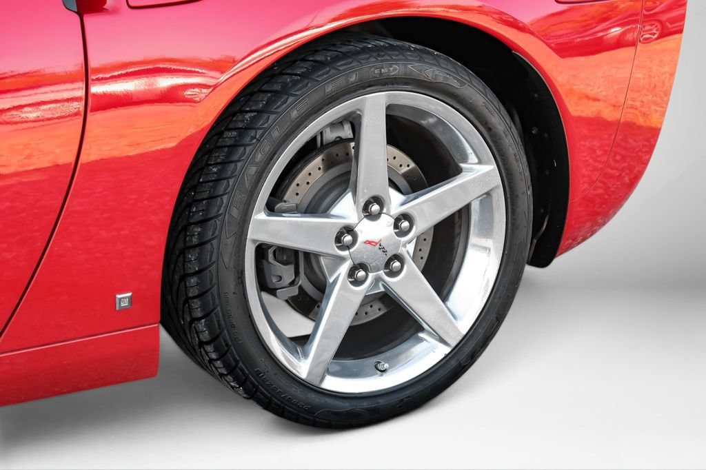 Used 2006 Chevrolet Corvette Convertible w/ Preferred Equipment Group RWD image 40