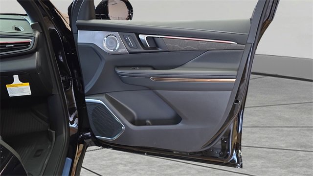 New 2026 Buick Enclave Avenir w/ Super Cruise Package image 28