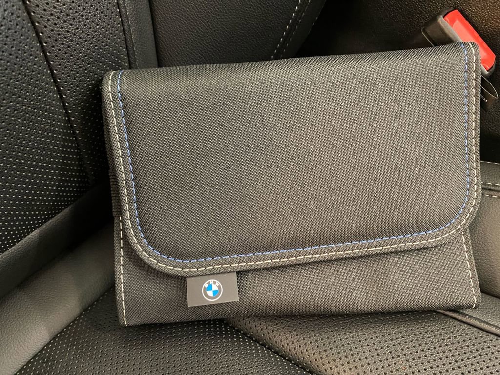 Used 2024 BMW 330e xDrive image 28