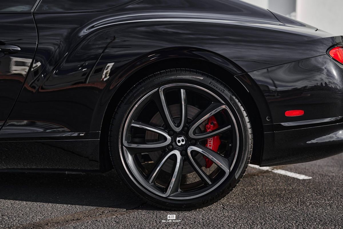 Used 2020 Bentley Continental GT image 3