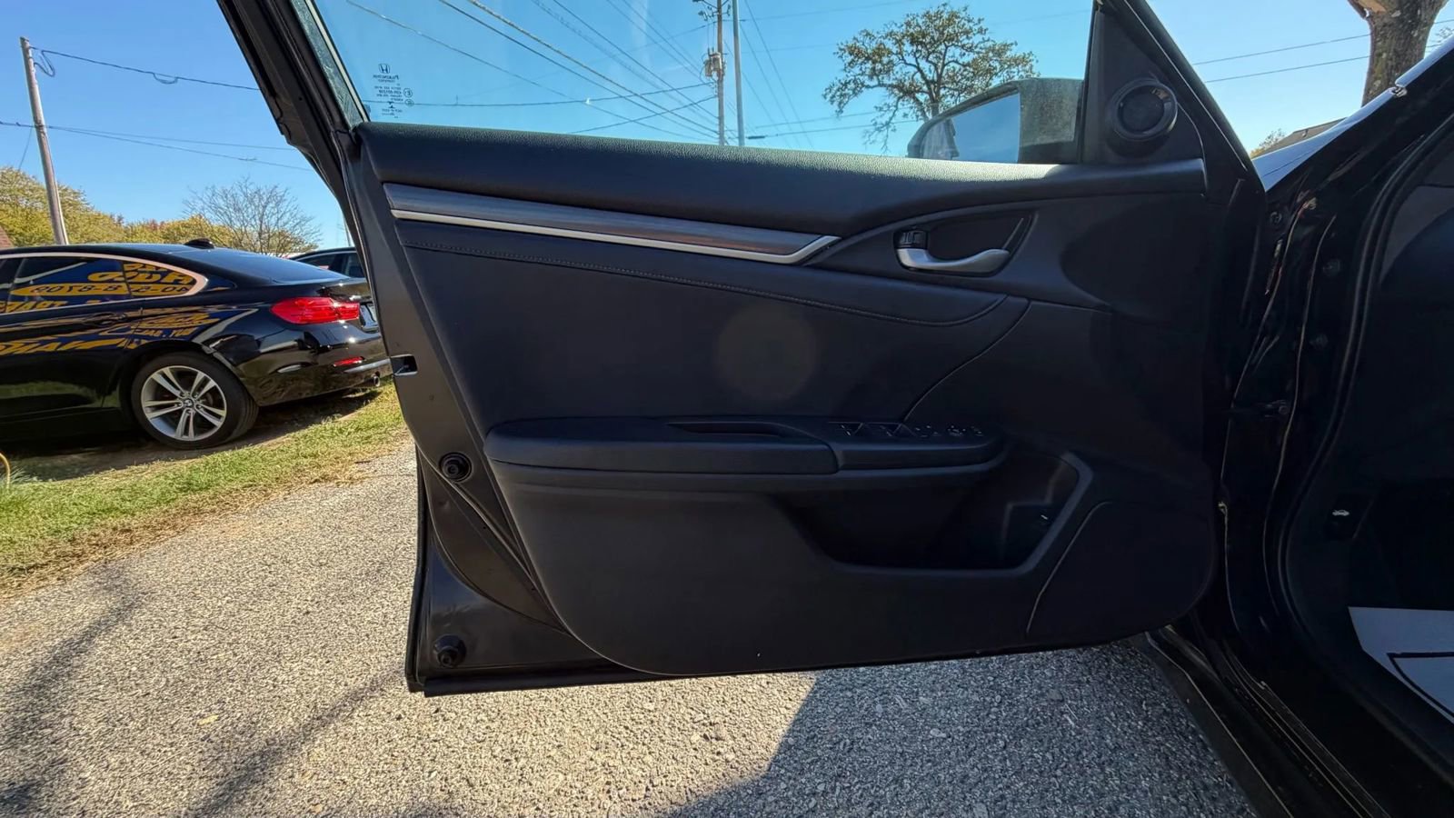 Used 2020 Honda Civic EX-L image 16