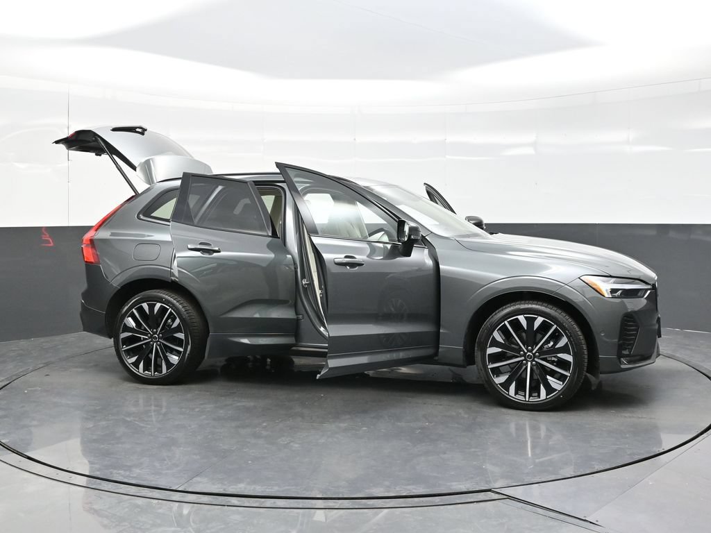 New 2026 Volvo XC60 B5 Ultra w/ Climate Package AWD/4WD image 46