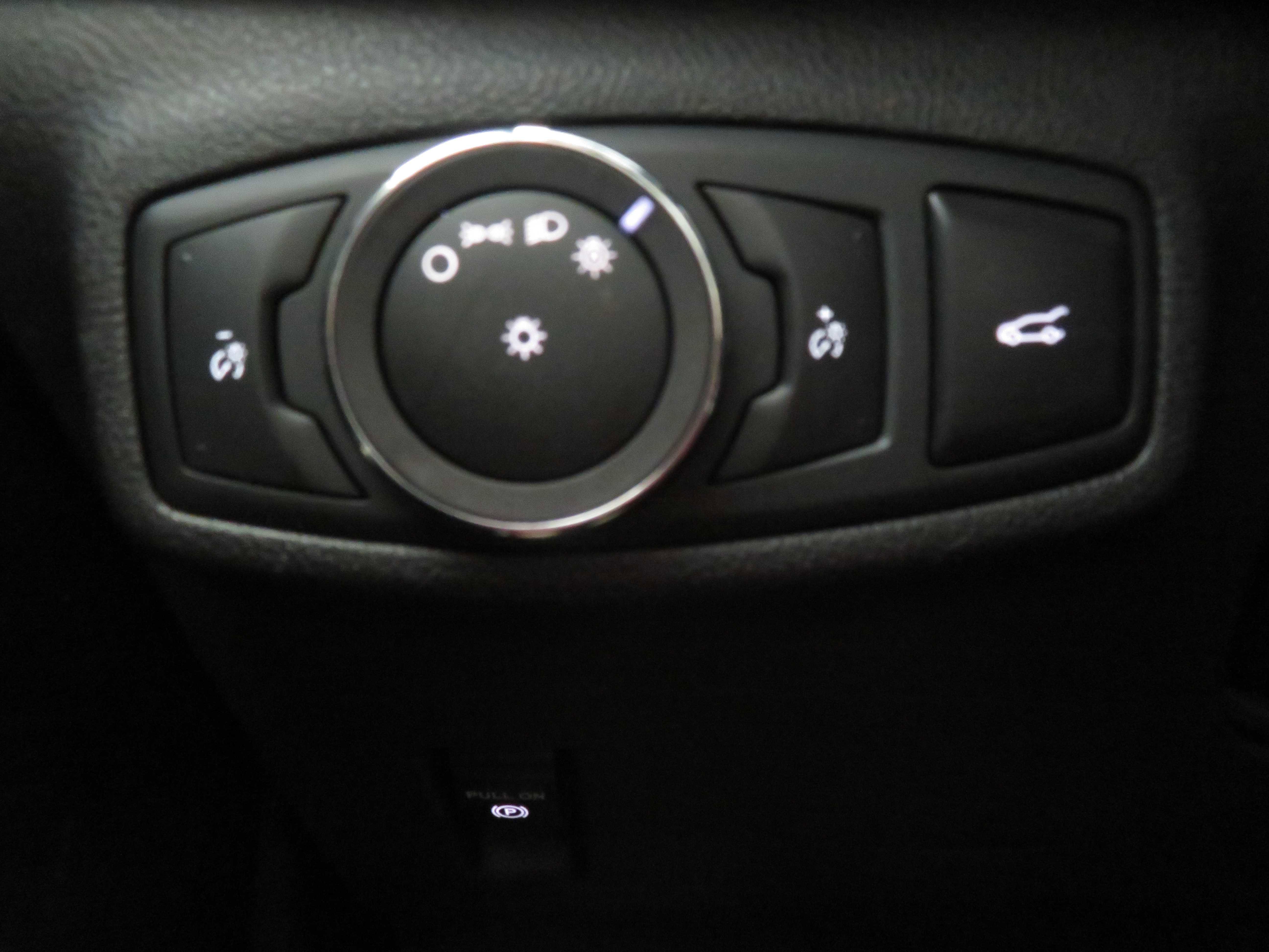 Used 2019 Lincoln MKC Reserve w/ MKC Climate Package image 42