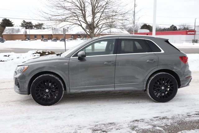 Used 2020 Audi Q3 2.0T Premium w/ Convenience Package image 6