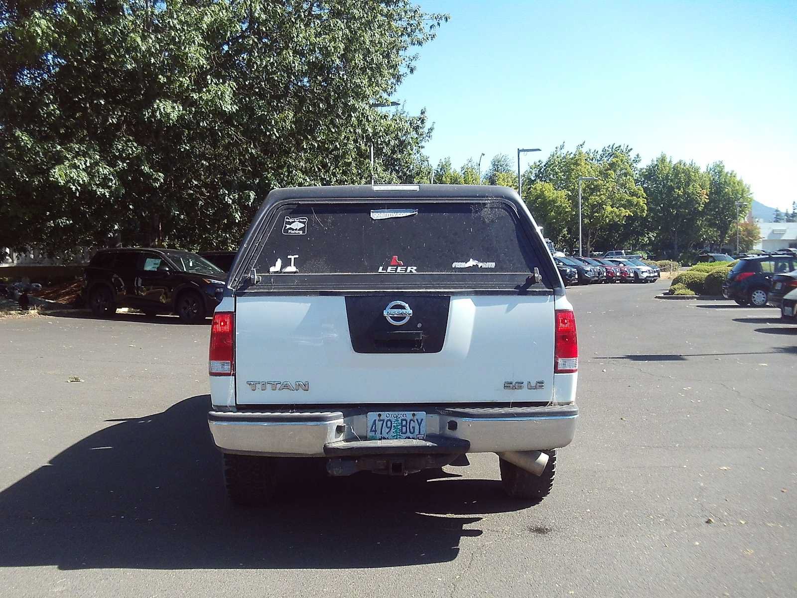 Used 2004 Nissan Titan LE AWD/4WD image 4
