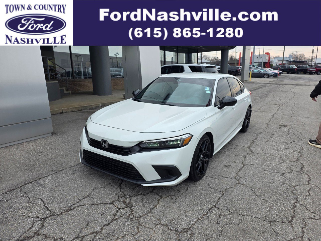 Used 2023 Honda Civic Sport image 1