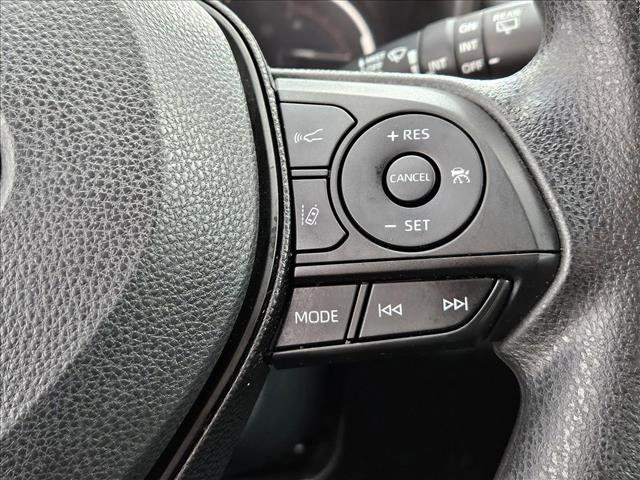 Used 2019 Toyota RAV4 Adventure AWD/4WD image 17