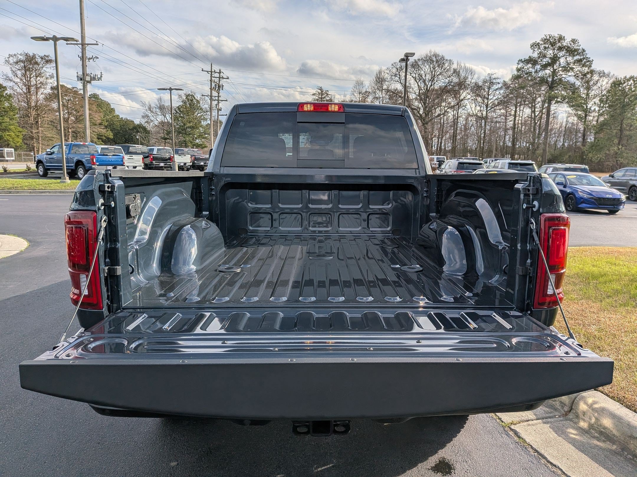 New 2026 RAM 2500 Big Horn AWD/4WD image 29