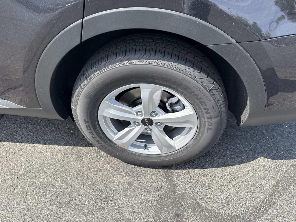 New 2026 Kia Sorento LX FWD image 5