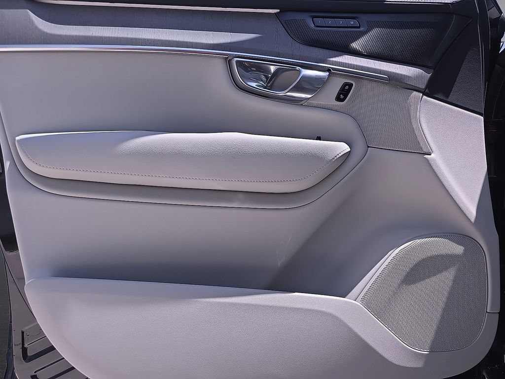 New 2026 Volvo XC90 B6 Ultra AWD/4WD image 38