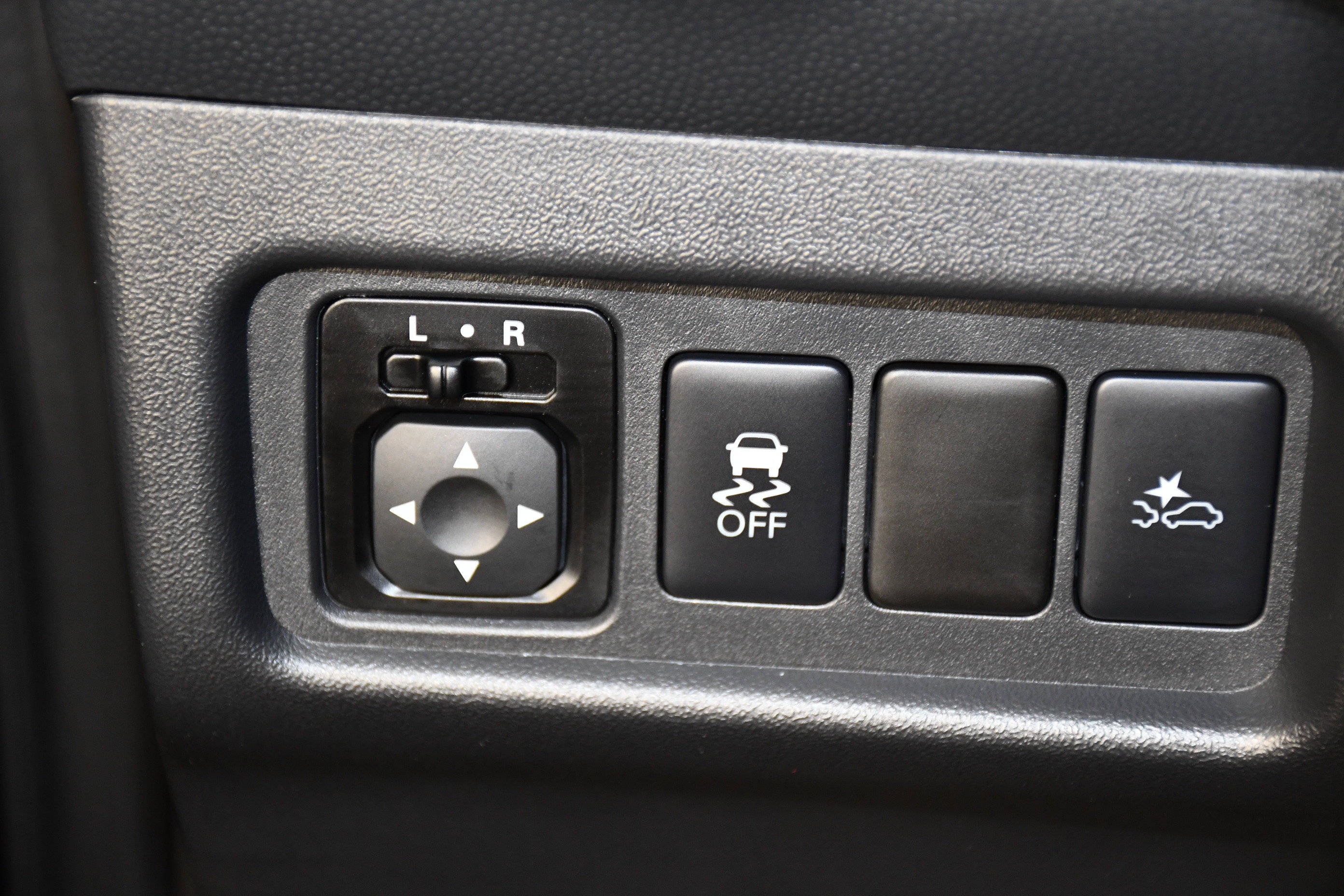 Used 2024 Mitsubishi Mirage G4 LE FWD image 33