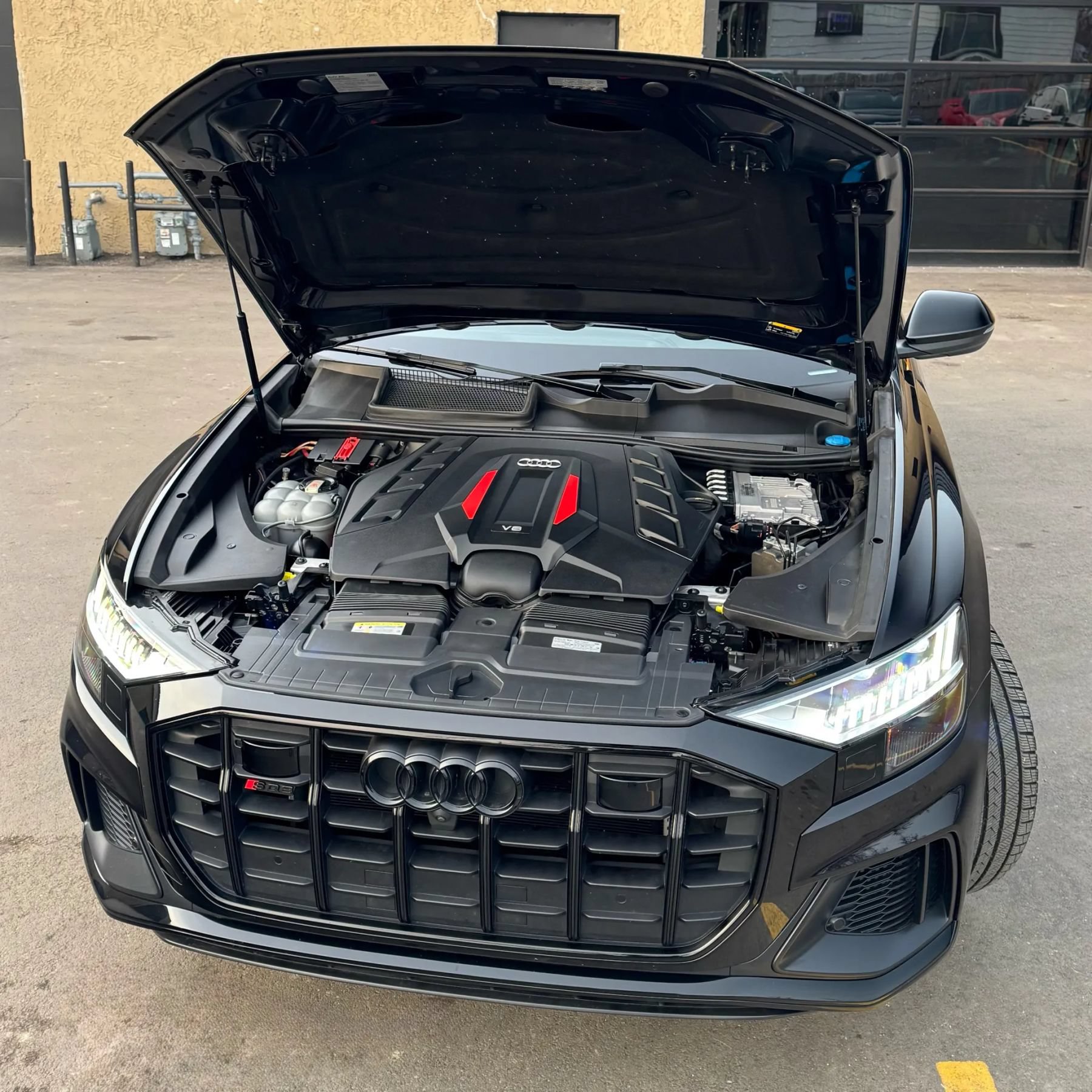 Used 2021 Audi SQ8 Prestige AWD/4WD image 36