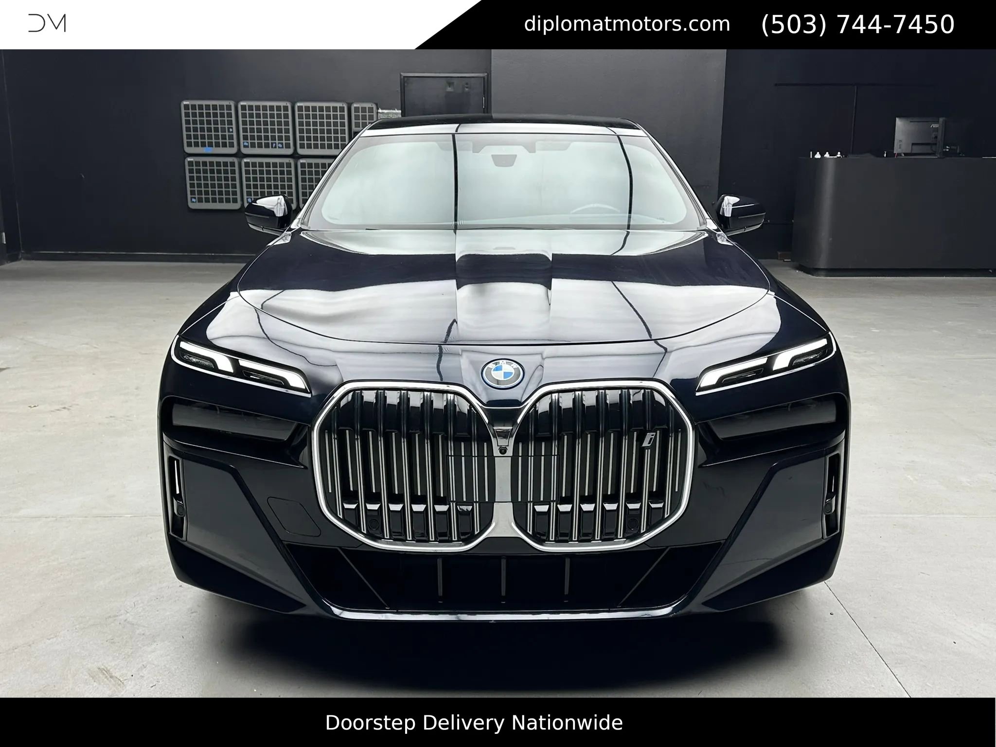 Used 2024 BMW i7 xDrive60 image 11