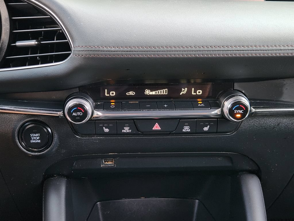 Used 2021 MAZDA MAZDA3 s AWD/4WD image 16