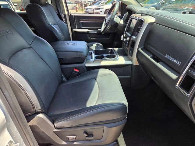 Used 2015 RAM 1500 Laramie w/ Convenience Group AWD/4WD image 16