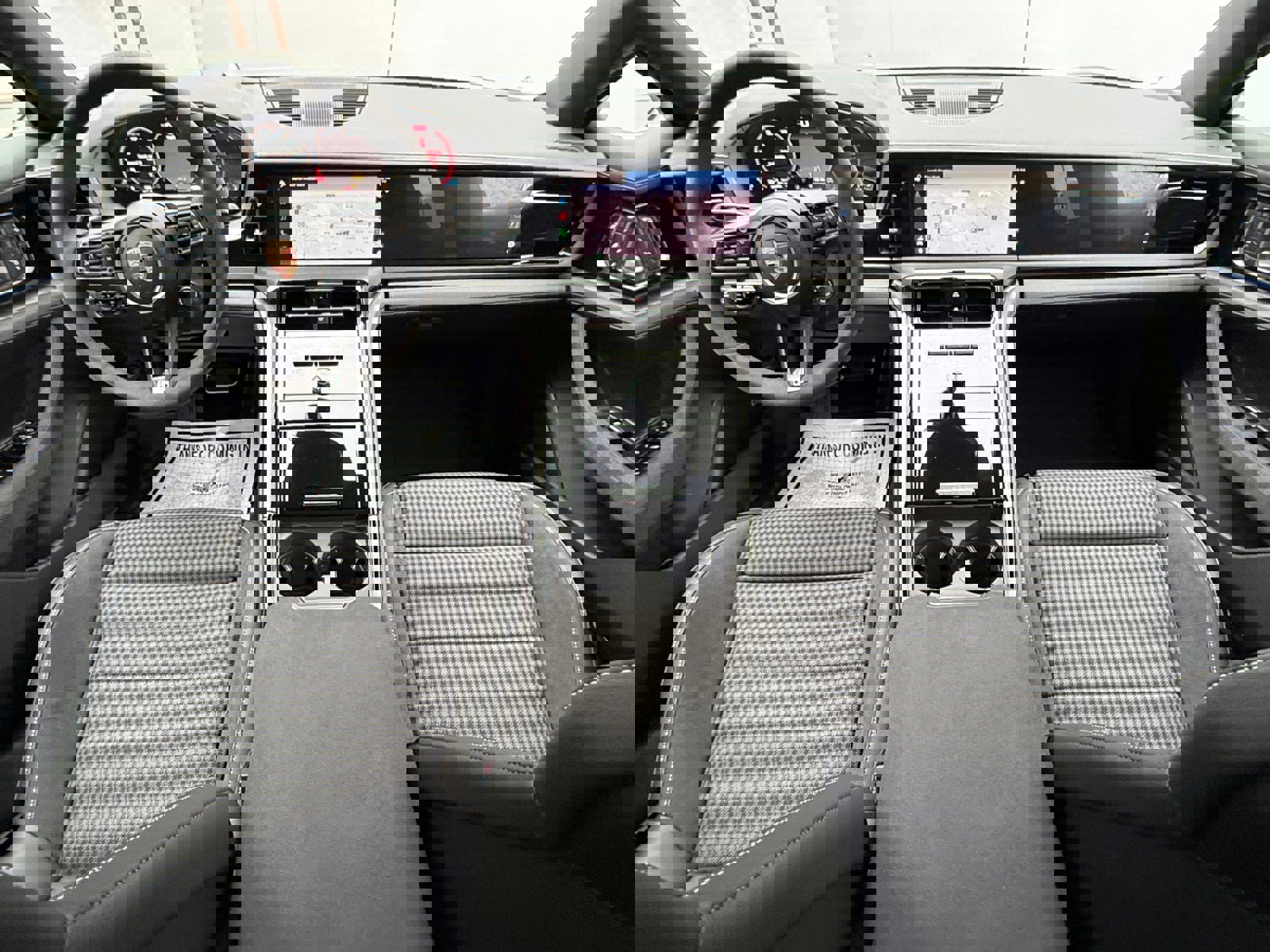 New 2026 Porsche Panamera 4 image 17