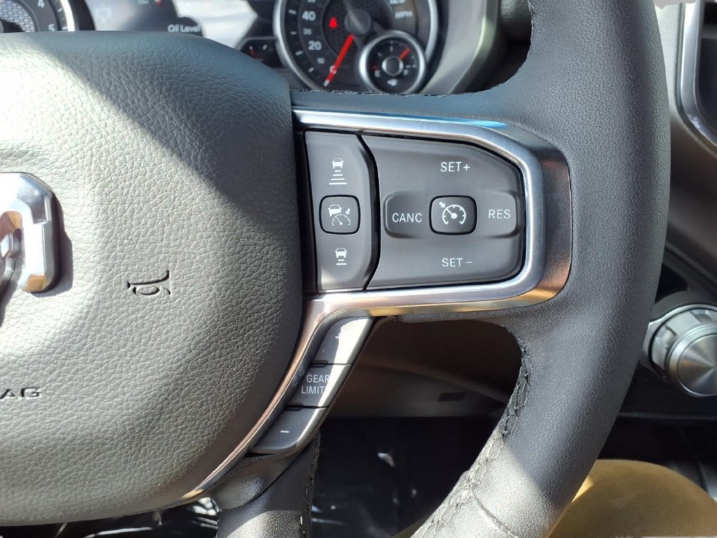 Used 2026 RAM 1500 Laramie AWD/4WD image 14
