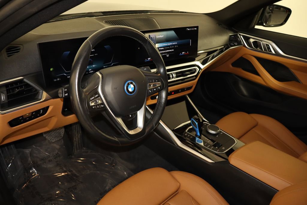 Used 2023 BMW i4 eDrive35 w/ Premium Package RWD image 28