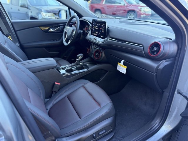 New 2025 Chevrolet Blazer RS w/ Driver Confidence II Package image 12
