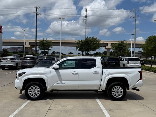 Used 2026 Toyota Tacoma SR5 AWD/4WD image 6
