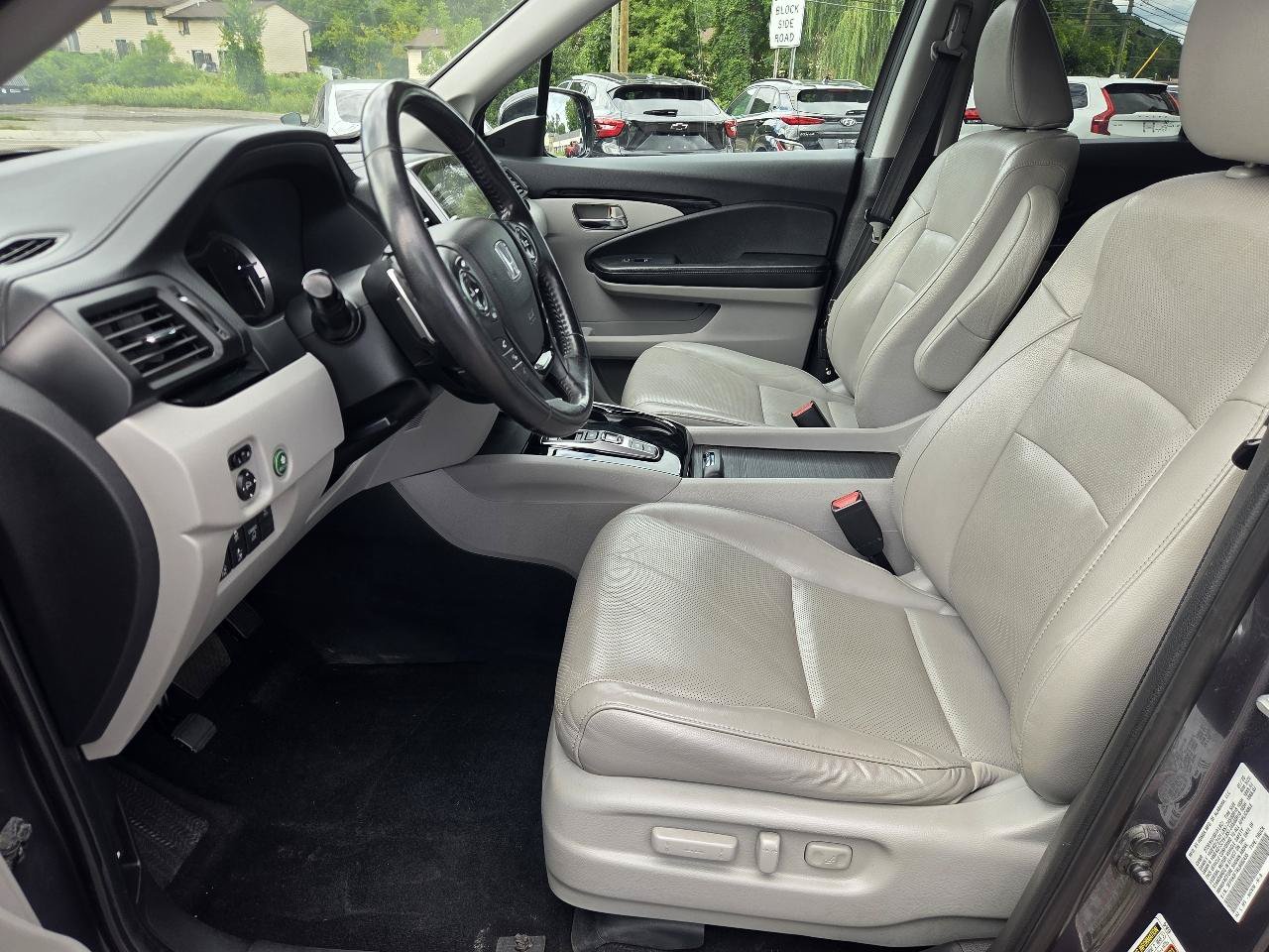 Used 2020 Honda Ridgeline RTL-E image 9