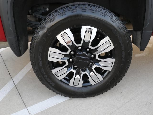 Used 2024 GMC Sierra 2500 Denali w/ Denali Reserve Package AWD/4WD image 8