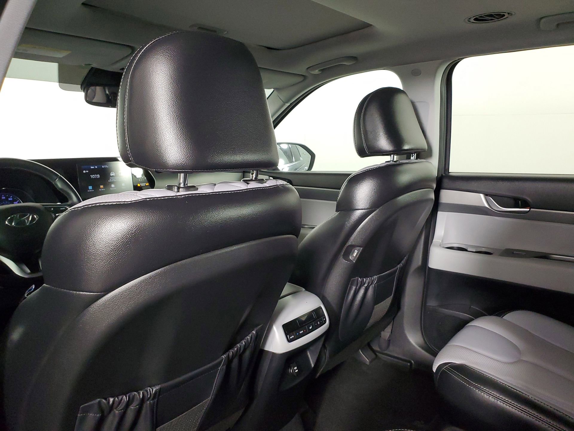 Used 2020 Hyundai Palisade SEL image 42
