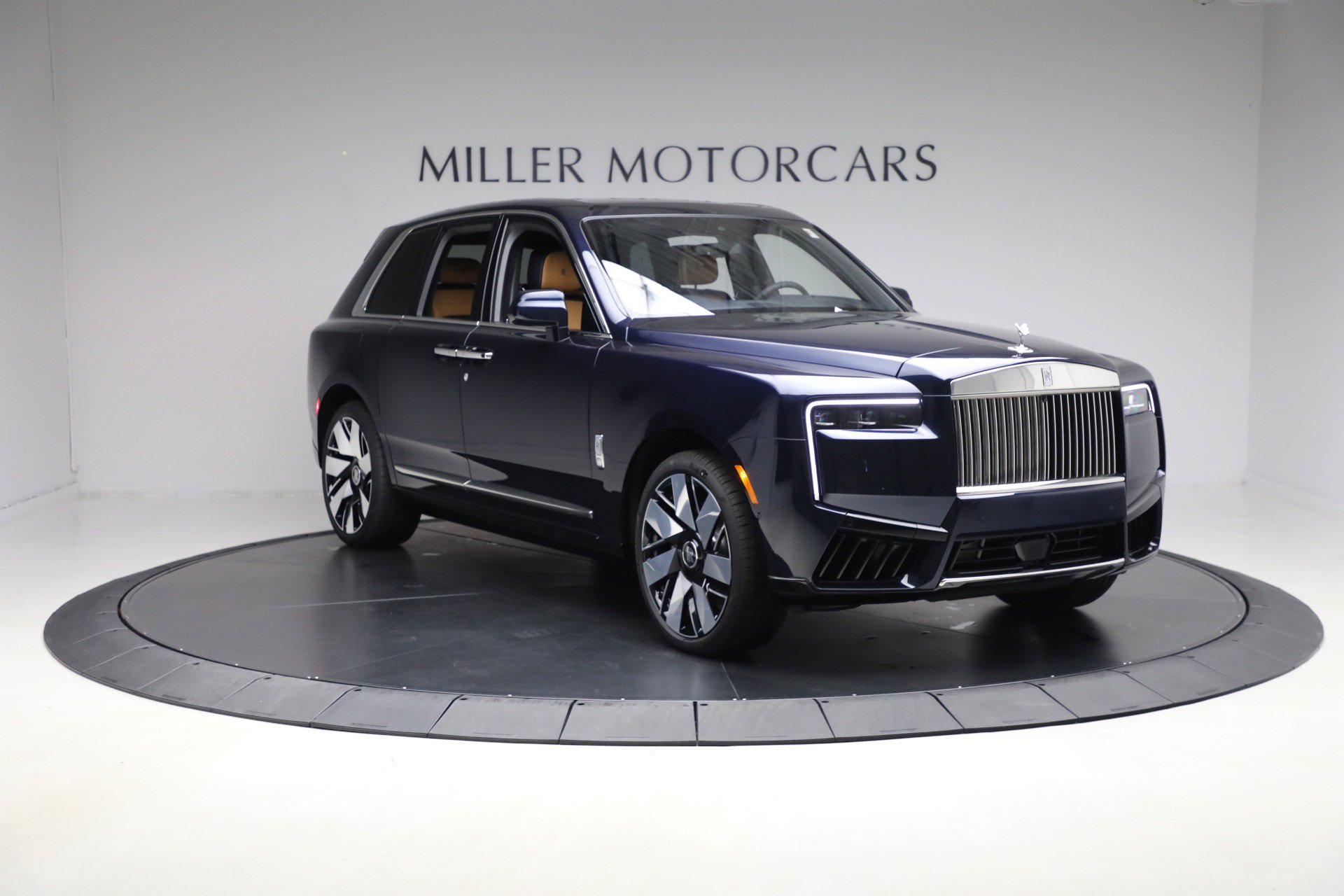 New 2026 Rolls-Royce Cullinan image 12
