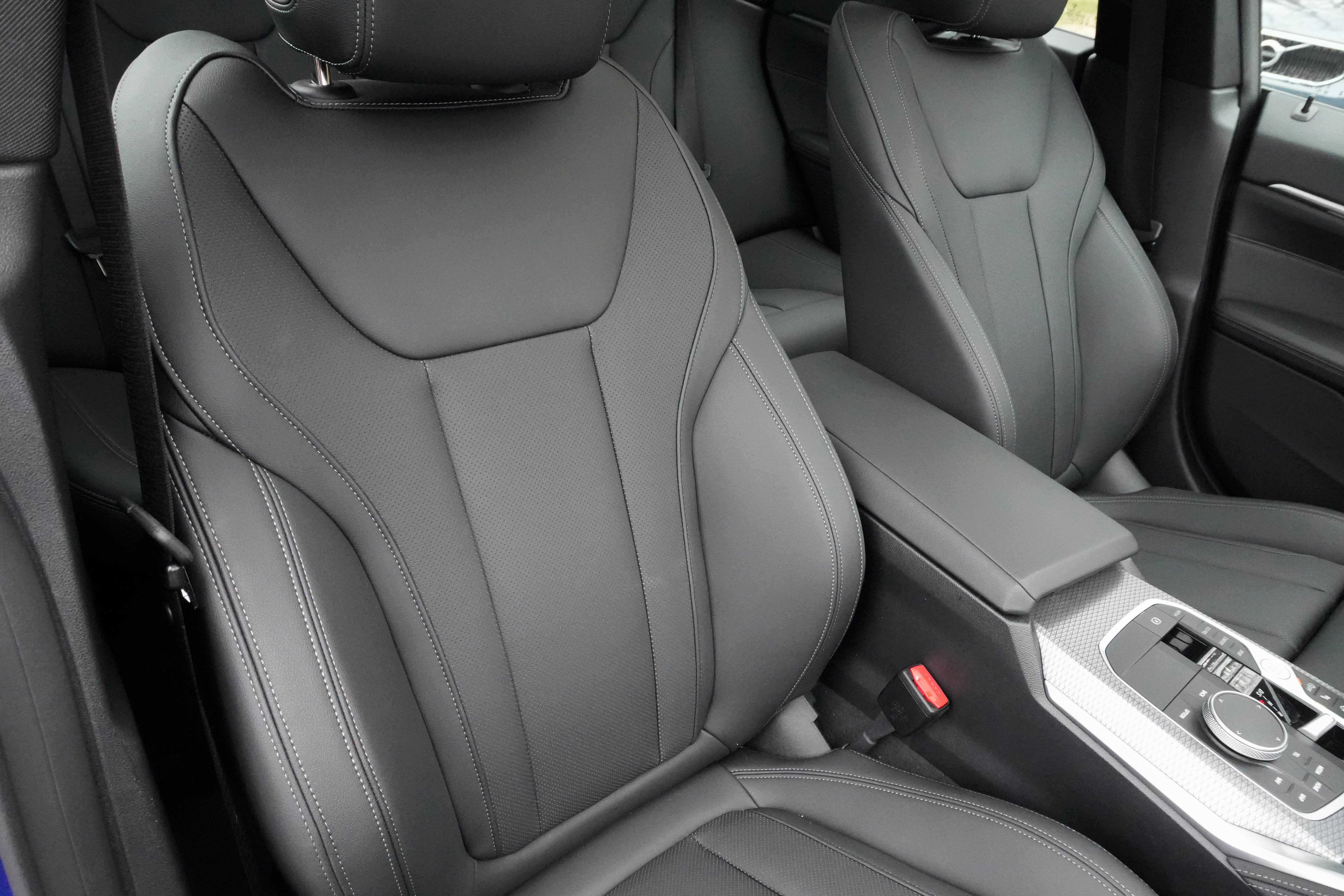 Certified 2025 BMW M440i image 14