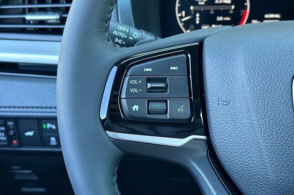 New 2026 Honda Odyssey Touring image 29