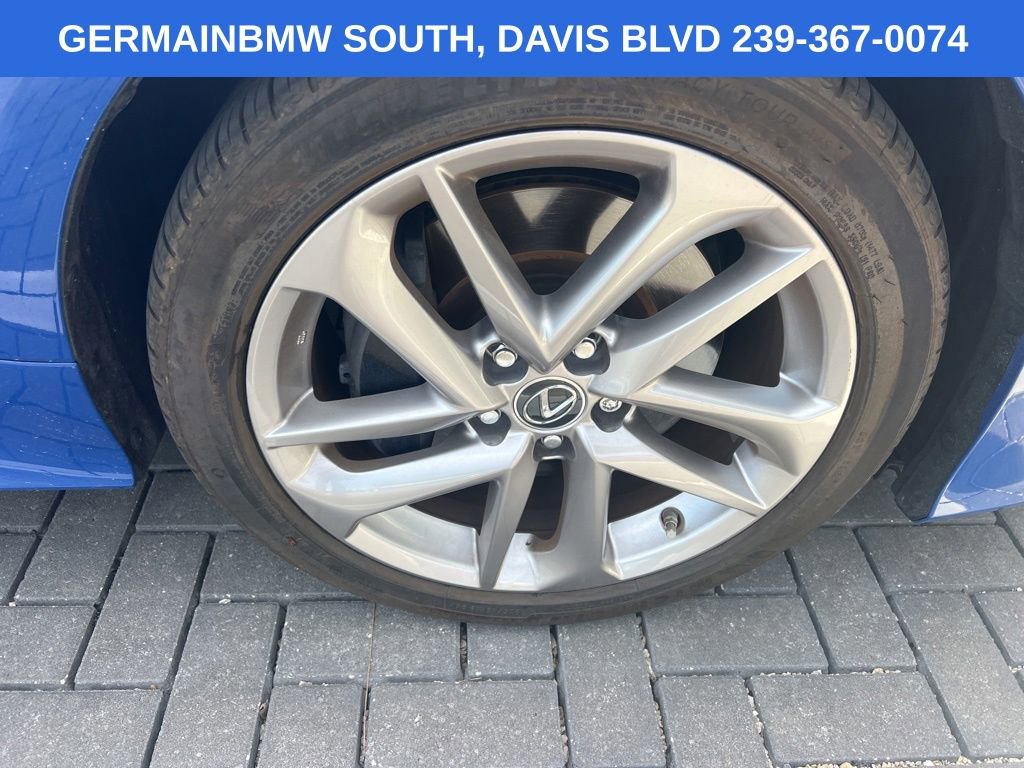 Used 2022 Lexus RC 300 w/ Accessory Package 2 RWD image 8