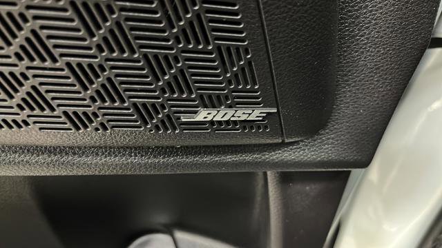 Certified 2025 Kia Carnival SX Prestige FWD image 37