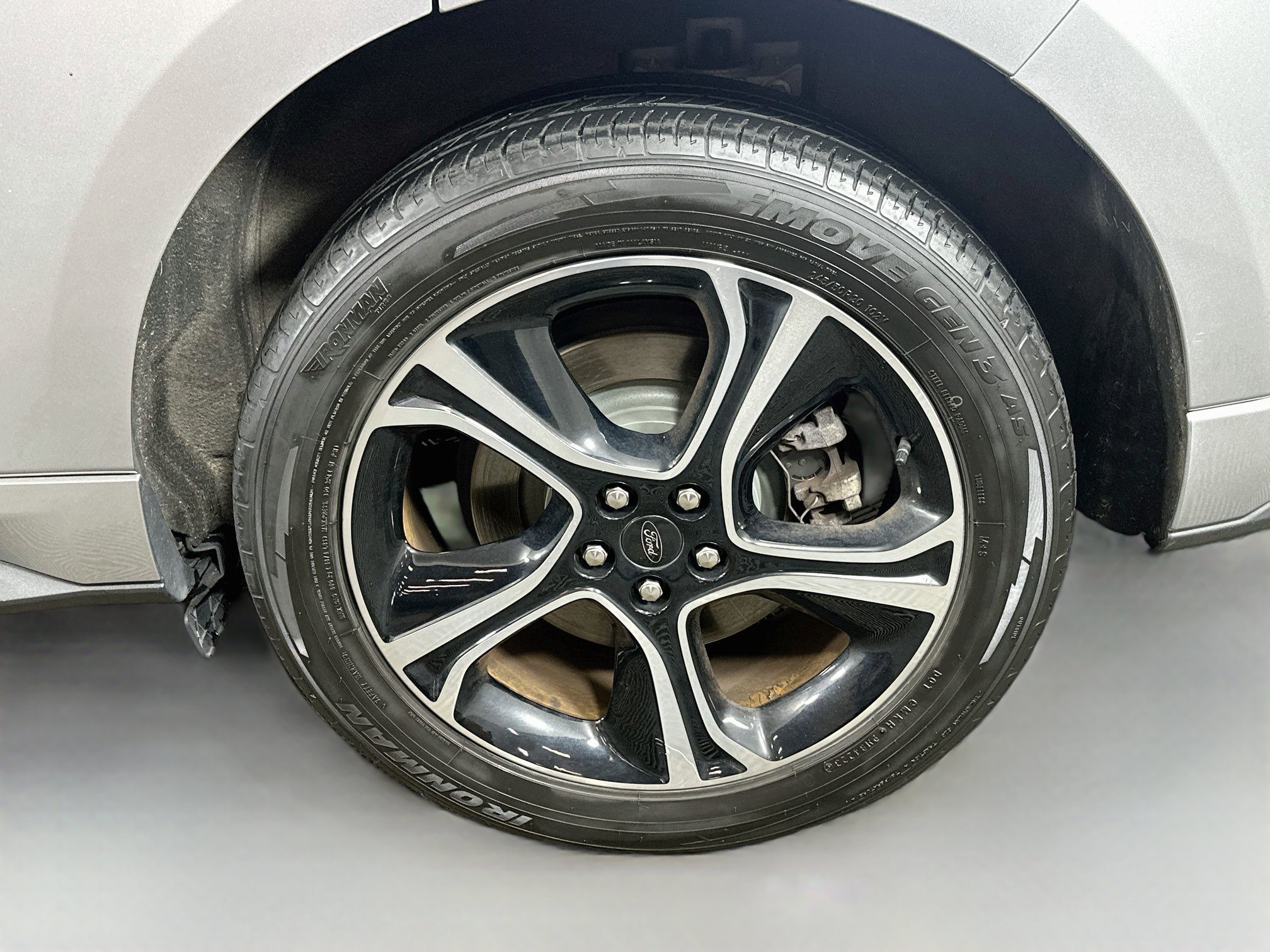 Used 2021 Ford Edge ST AWD/4WD image 29