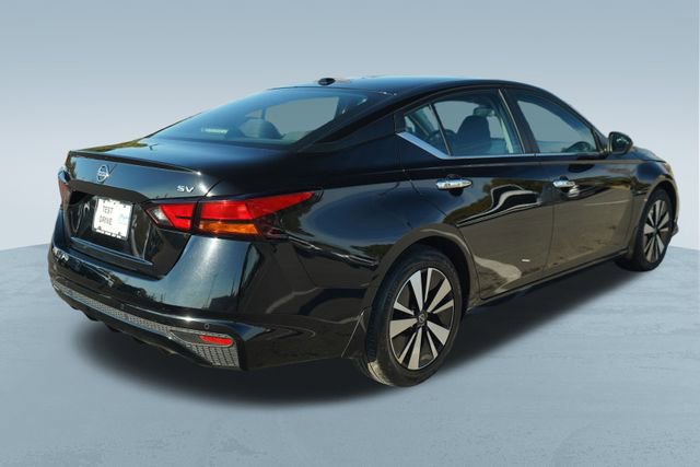 Used 2022 Nissan Altima 2.5 SV image 9