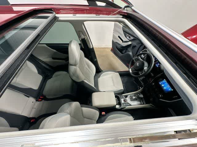 Certified 2022 Subaru Forester Premium AWD/4WD image 6