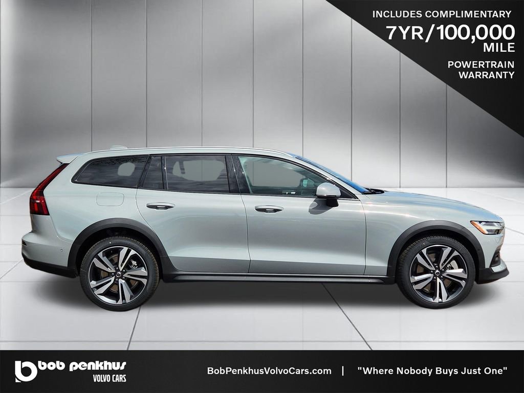 New 2026 Volvo V60 B5 Cross Country Plus w/ Climate Package image 24