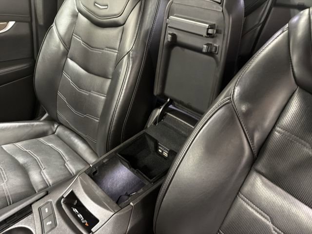 Certified 2020 Cadillac XT6 Premium Luxury w/ Platinum Package image 26