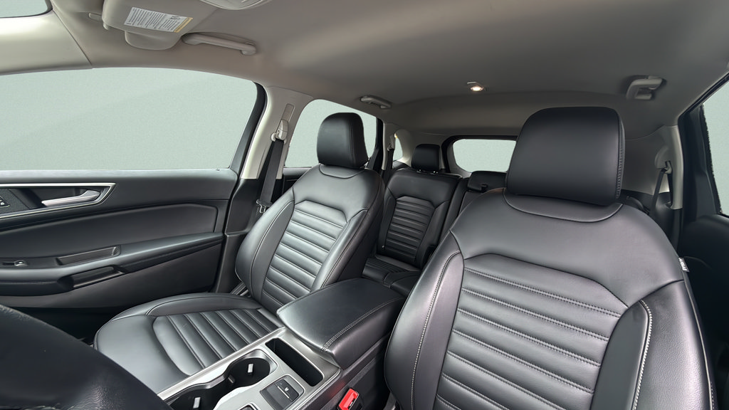 Used 2024 Ford Edge SEL w/ Convenience Package AWD/4WD image 18