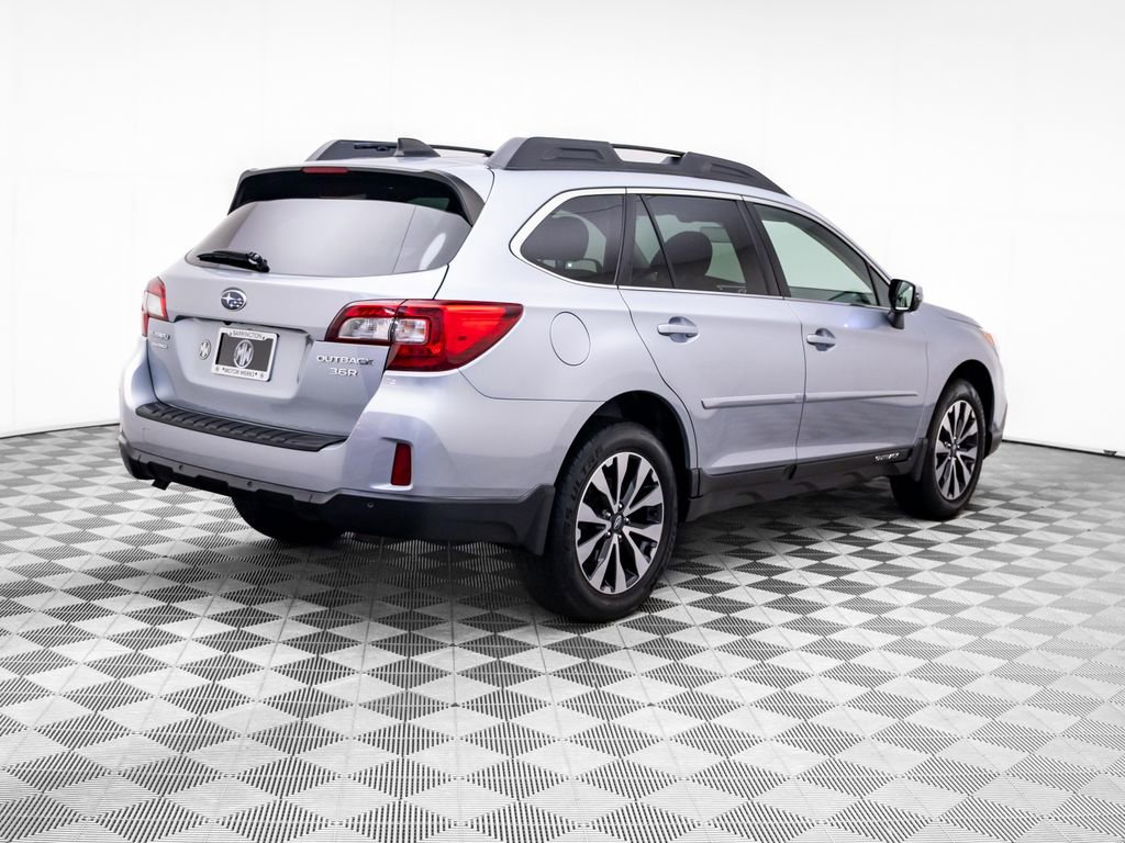 Used 2017 Subaru Outback 3.6R Limited AWD/4WD image 7
