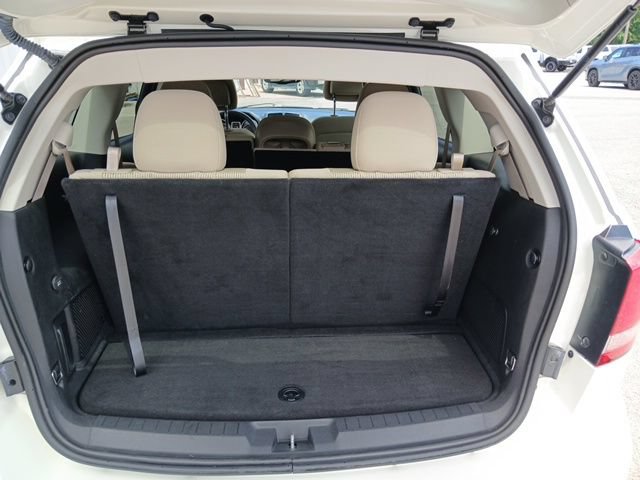 Used 2014 Dodge Journey SXT w/ Flexible Seating Group FWD image 9