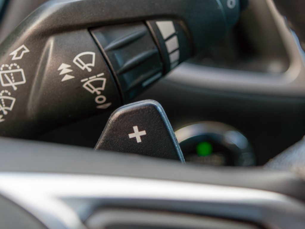 Used 2016 Ford Edge SEL w/ Equipment Group 201A image 17