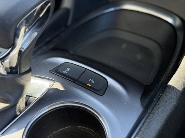 Used 2024 Chevrolet Malibu LT image 34