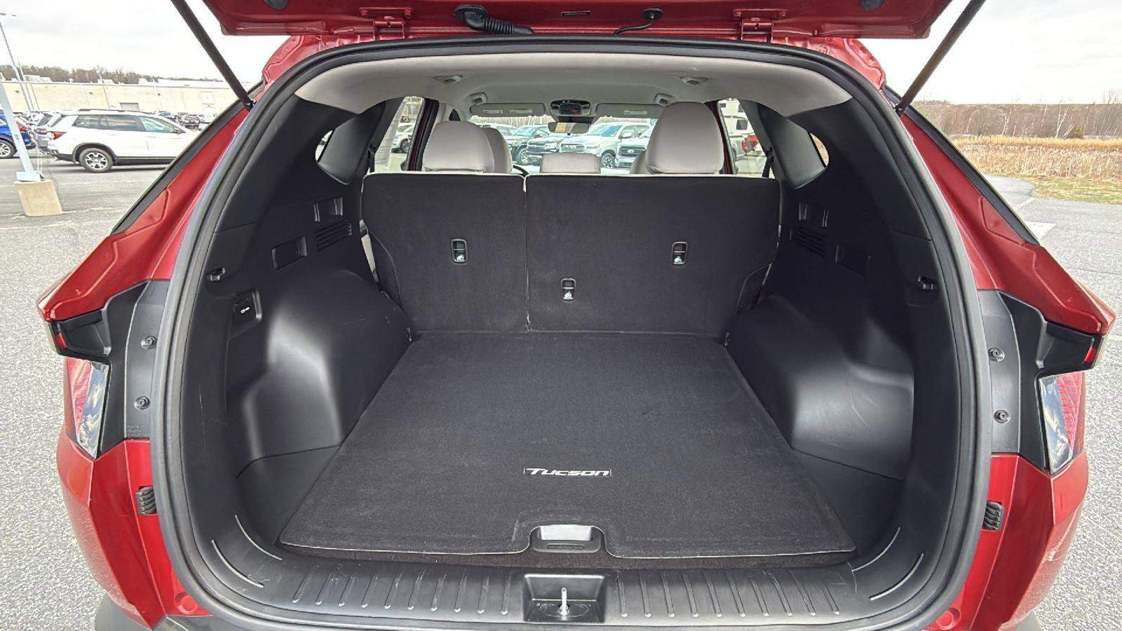 Used 2025 Hyundai Tucson SE image 21