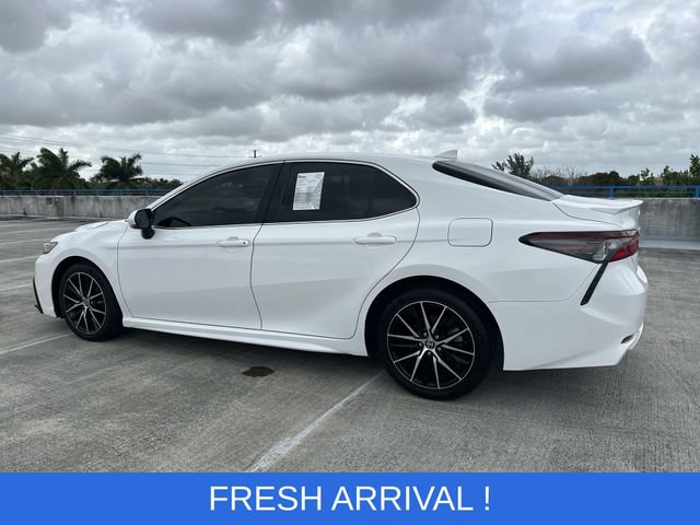 Used 2023 Toyota Camry SE image 14