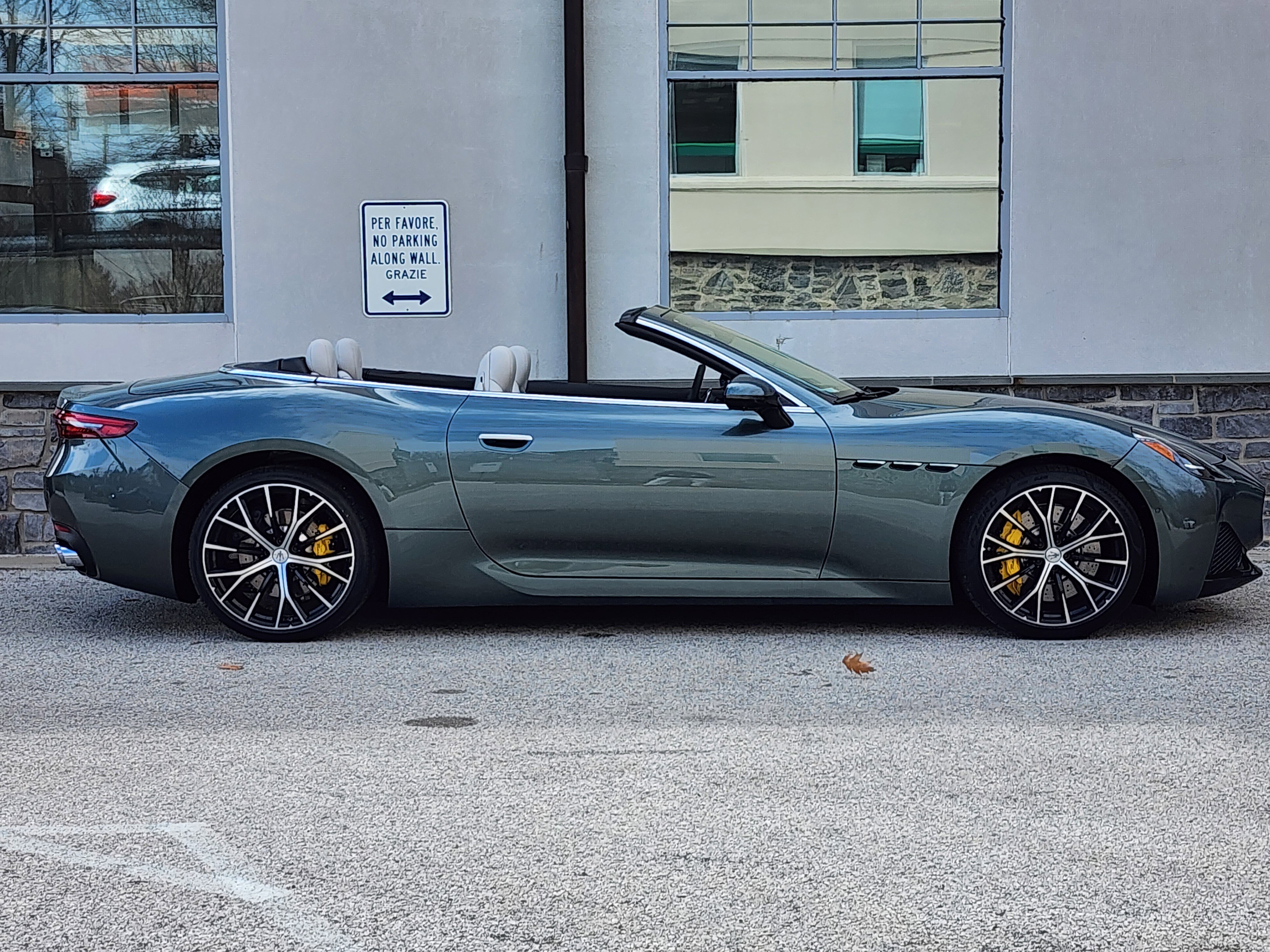 New 2026 Maserati GranCabrio Modena AWD/4WD image 9