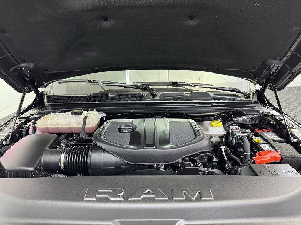 Used 2025 RAM 1500 Big Horn image 32