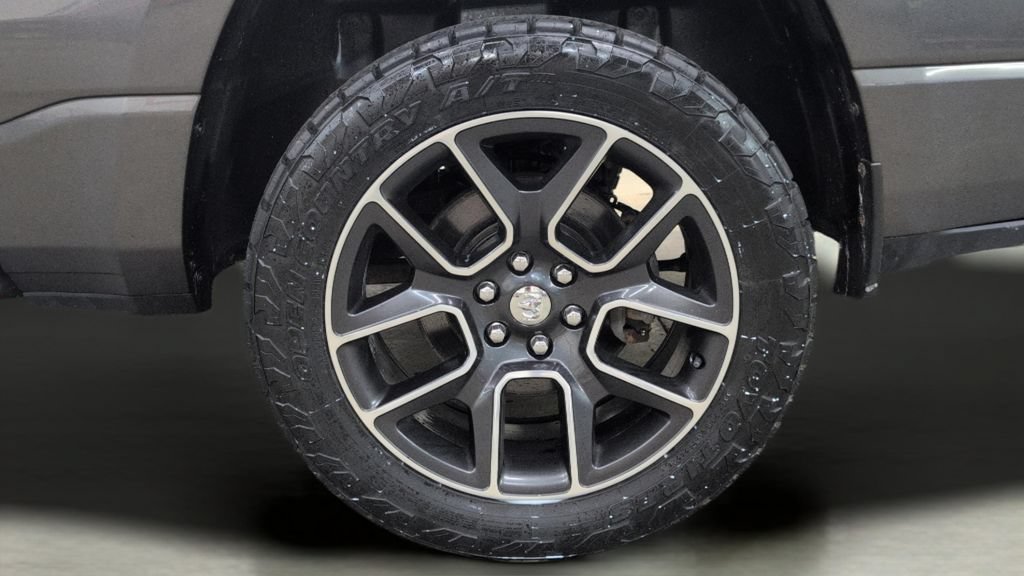 Used 2019 RAM 1500 Sport w/ Level 2 Equipment Group AWD/4WD image 32