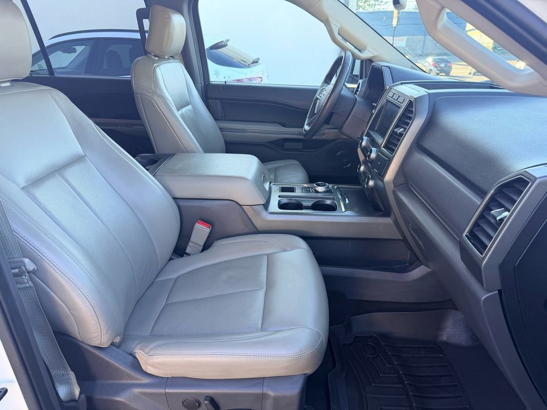 Used 2020 Ford Expedition XLT w/ Equipment Group 201A image 17