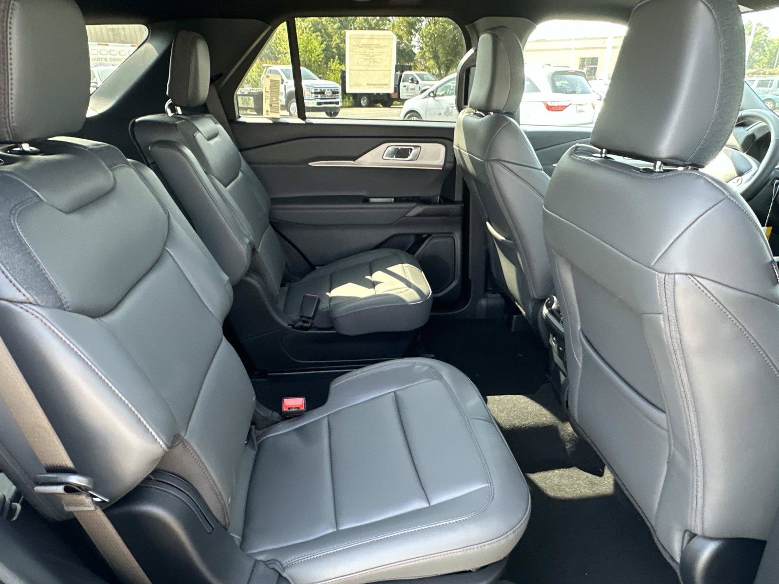 New 2027 Ford Explorer Active w/ Active Comfort Package AWD/4WD image 31